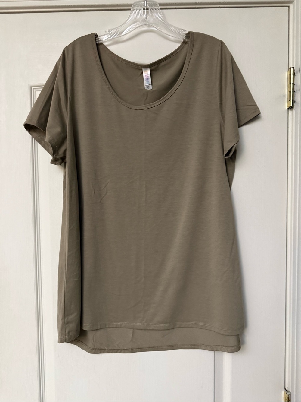LuLaRoe Scoop Neck Short Sleeve Top - Taupe